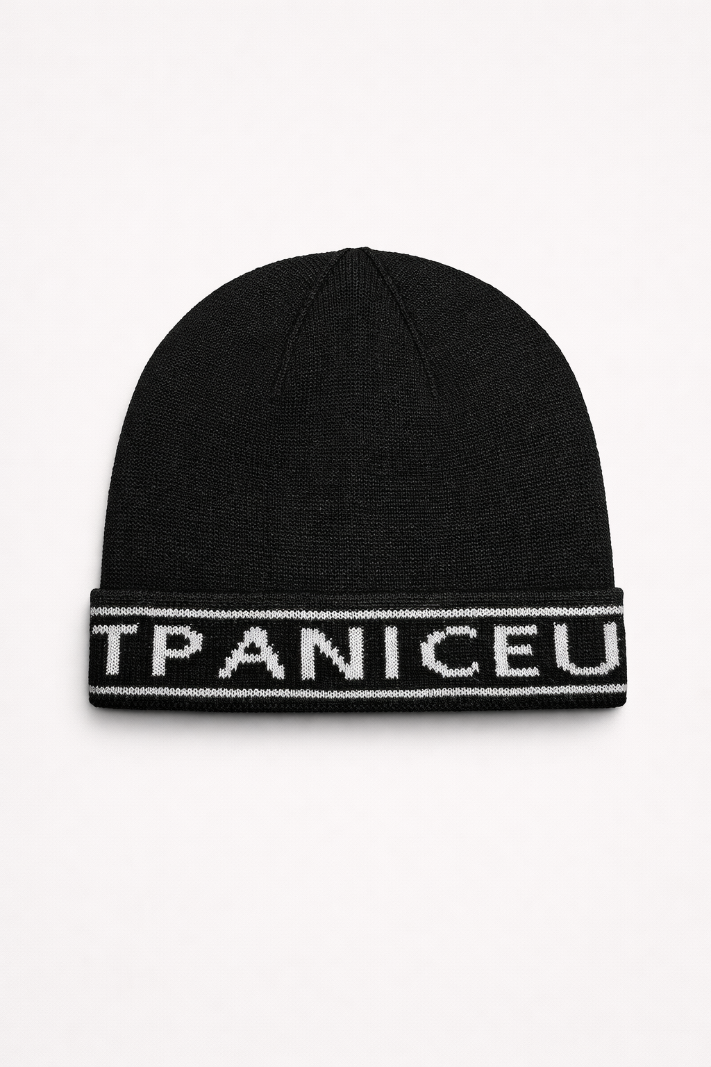 DP EUROPE CUFFED BEANIE BLACK