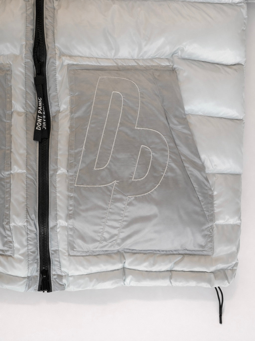 DONT PANIC LIGHT PUFFER FROST GREY